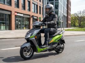 Pigus elektrinis keturratis 1600w 1149€