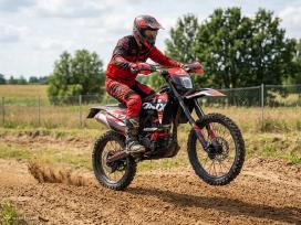 Asix XT 300cc Krosinis Geriausia Kaina! Kokybiškas