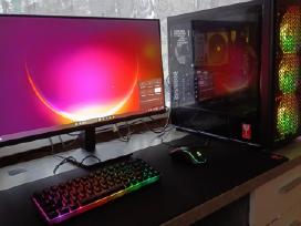 Pilnas Gaming Setup