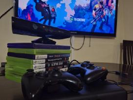 Xbox 360 Slim (320gb) + 2 pultai + Kinect