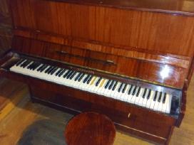 Dovanojamas pianinas