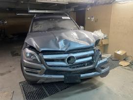 Daužtu auto remontas plastiku remontas