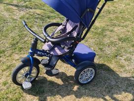 Bentley triratukas