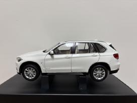Bmw X5 (F15)