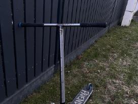 Triukinis Paspirtukas ( Custom )
