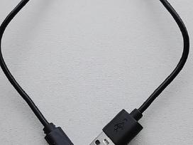 Usb trumpas juodas laidas