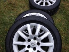 Parduodu Opel Astra padangas su diskais.