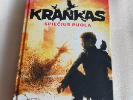 Krankas. Spiečius puola