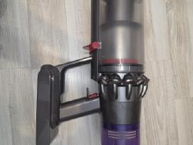 Dyson v11 su nauju motoru. Ne org. baterija