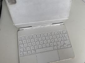 Magic Keyboard