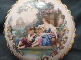 Vintažinis Kaiser porcelain Oro gaiviklio dežutė