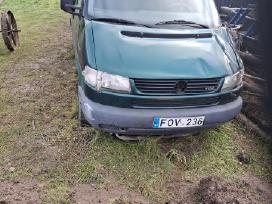 VW caravele dalimis
