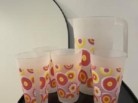 Plastikinis asotis ir stiklines, 6vnt
