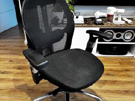 Ergonominė darbo biuro kėdė