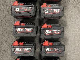Milwaukee, Dewalt baterijos