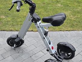Sulankstomas elektrinis triratis paspirtukas 250w