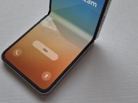 Samsung Galaxy Z Flip7 Fe