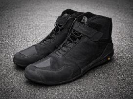 Held Torrance Moto Batai