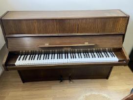 Parduodamas Vokiškas pianinas Geyer