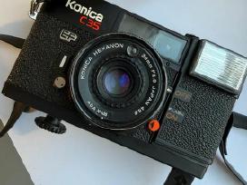 Konica C35 Ef senovinis fotoaparatas su juostele