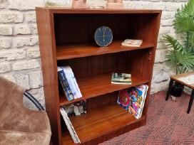 Vintažinė mid century tikmedžio knygų lentyna