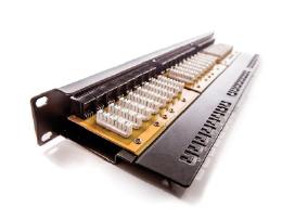 Parduodu Panelė komutacinė, Ftp 6 kat., 19" 0.5u,
