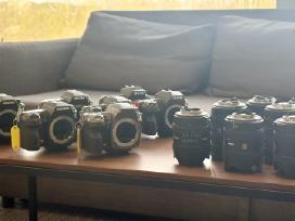 Parduodami Pentax fotoaparatai