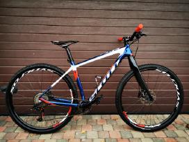Scott scale 910 L dydis pilnas karbonas