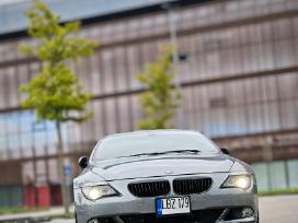 Parduodamas tvarkingas, prižiūrėtas automobilis.