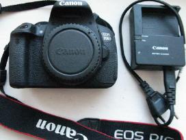 Canon 700d body