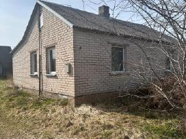 Parduodamas jaukūs mürinis namas Aleksandravėlėje