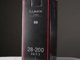 Panasonic Lumix S 28-200mm f/4-7.1