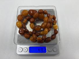 Antikvariniai gintaro karoliai, svoris 49 g