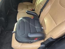 Parduodu vaikišką automobilinę kėdutę-busterį
