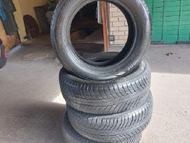Parduodamos Bridgestone 225/60 R18 padangks