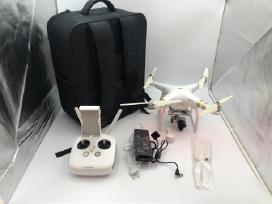 Dji Phantom 3 Professional dronas su krepšiu