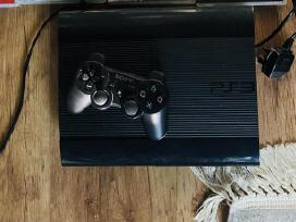 Žaidimų konsolė PS3 + žaidimai