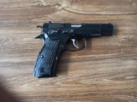 Cz 85