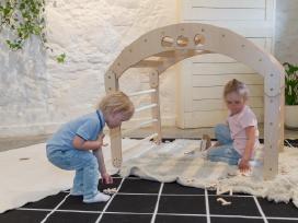 Luula Montessori laipynė, balansavimi laipteliai