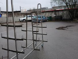 Stelažas sporto inventoriui