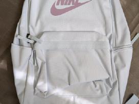 Nike nauja kuprinė