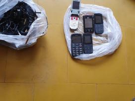 Seni telefonai