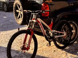 Commencal supreme v4 downhill dviratis