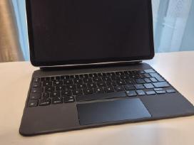 Parduodamas iPad Air 11" (M2) su klaviatūra