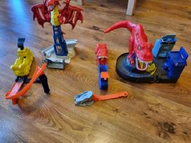 Hot Wheels dvi trasos T-rex ir dinozauras.