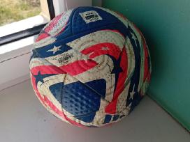 Originalus Adidas futbolo kamuolys mazai naudotas