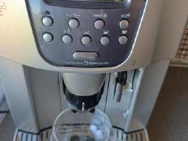 Kavos aparatas Delonghi Esam-4500
