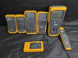 Multimetras Fluke 175 rankinis ir automatinis mata