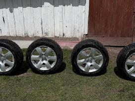 Audi A6 C7 salonas, Bmw ratai