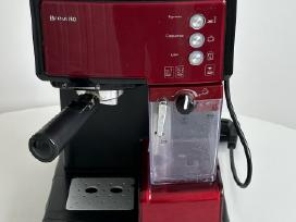 Pusiau automatinis Breville kavos aparatas